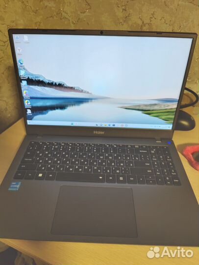 Ноутбук Haier i1550SM