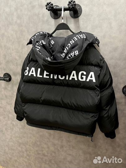 Пуховик Balenciaga двухсторонний зимний дутый