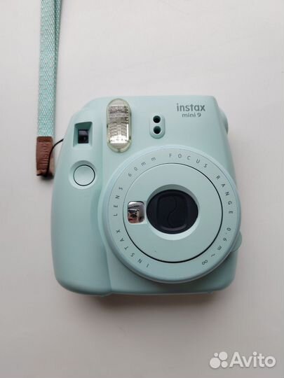 Полароид Fujifilm Instax Mini 9