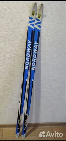 Лыжи беговые без крепления