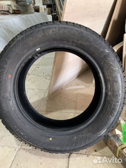 Yokohama Ice Guard IG65 65/25 R17 150B