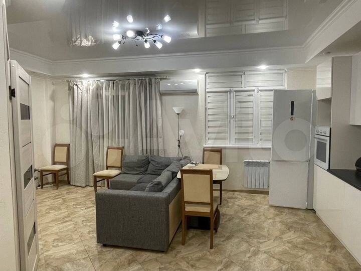 2-к. квартира, 55 м², 4/8 эт.