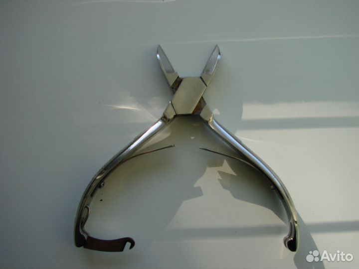 Щипцы косметические