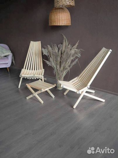 Лежаки для бассейна