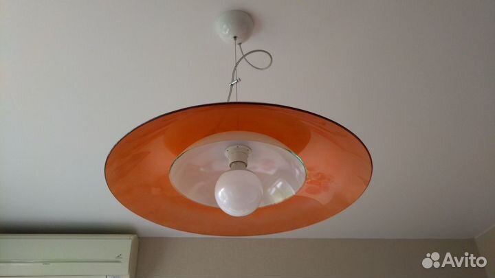 Люстра стеклянная большая