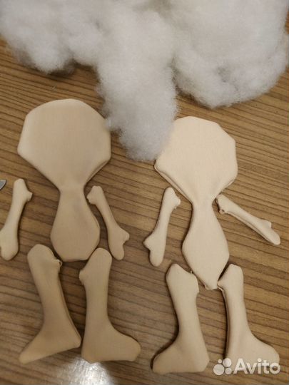 Трессы, обувь и аксессуары для интерьерных кукол