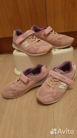 Кроссовки для девочки