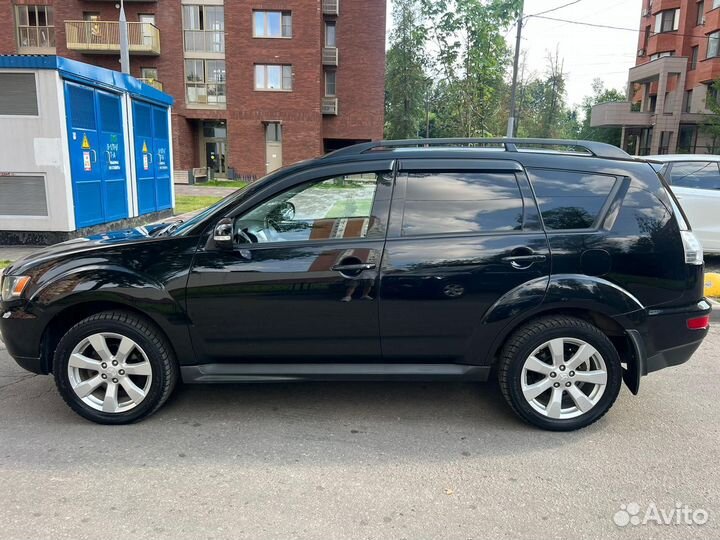 Mitsubishi Outlander 2.4 CVT, 2012, 180 000 км