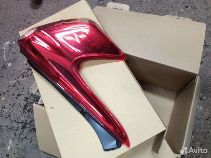 Фонарь левый задний nissan juke