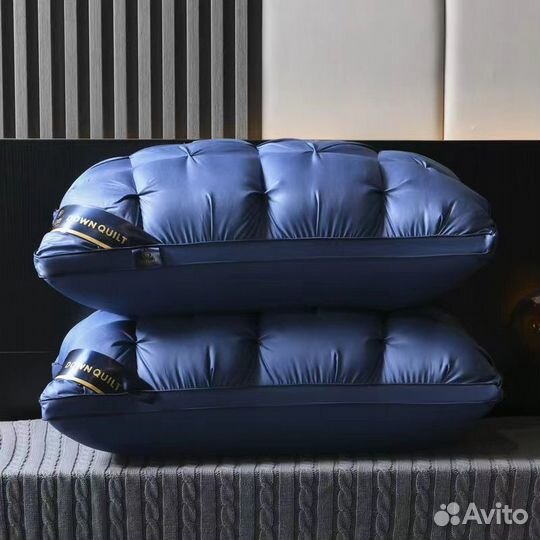 Подушка пуховая Hilton Garden