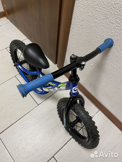 Беговел Stels