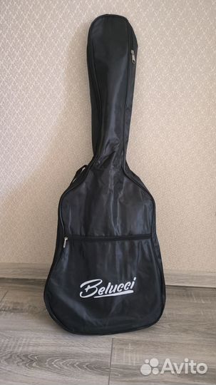 Продам гитару Belucci
