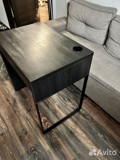 Письменный стол IKEA micke