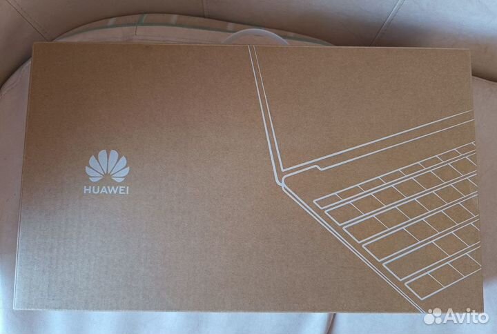 Новый ноутбук Huawei MateBook d 15 (на гарантии)