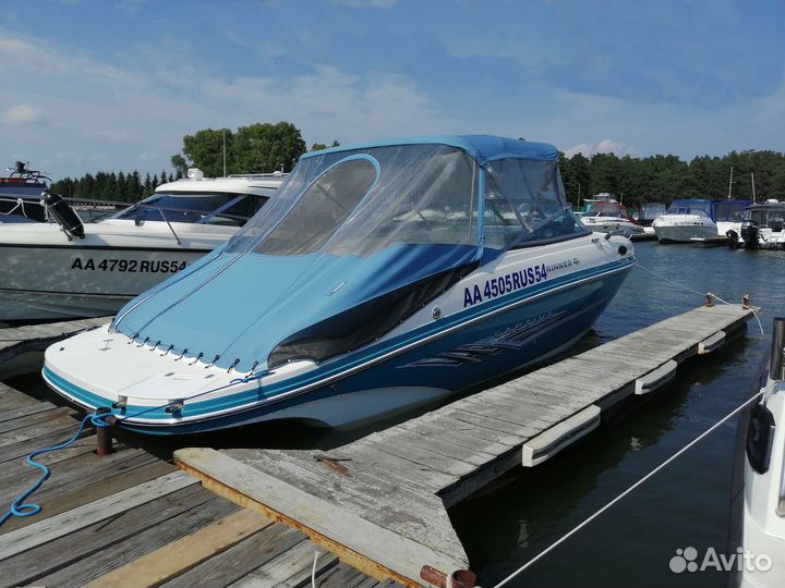 Rinker Captiva 246 CC