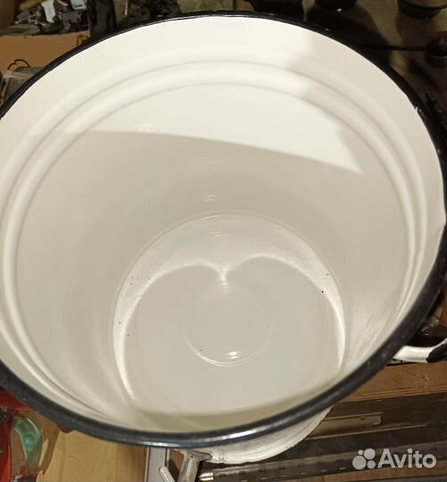 Бак эмалированный с краном для воды 20 и 25 литров