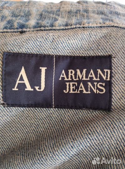 Стильная джинсовая куртка Armani Jeans