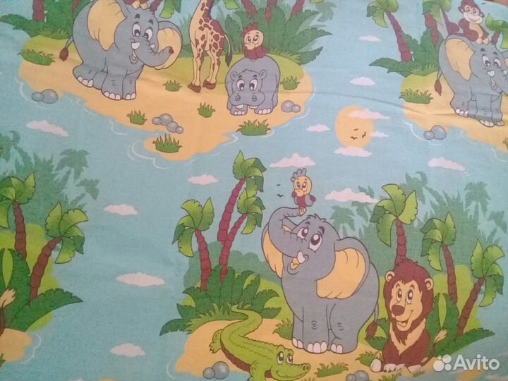 Постельный комплект в детскую кроватку