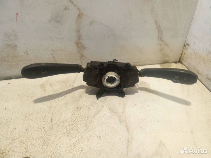 Переключатель подрулевой (стрекоза) LADA Priora