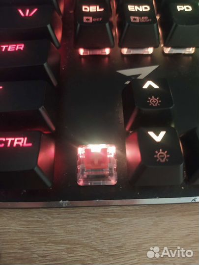 Игровая механическая клавиатура