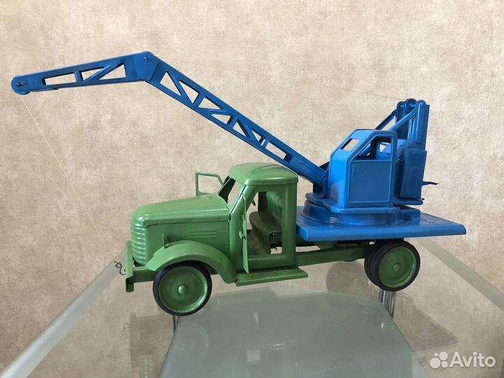 Игрушка Автокран зис -150 СССР