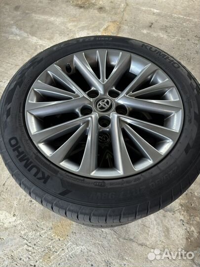 Колеса на камри оригинал 225/50/17
