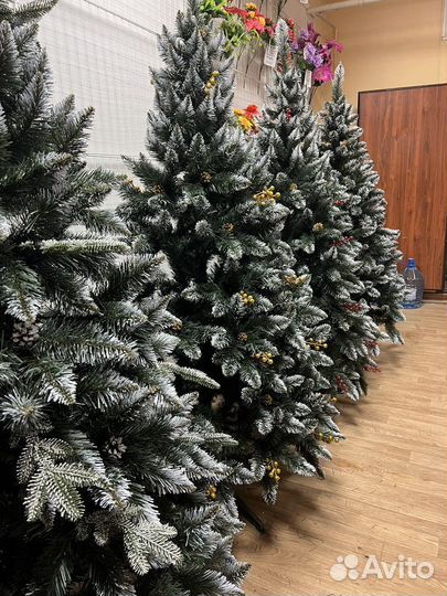 Елка искусственная