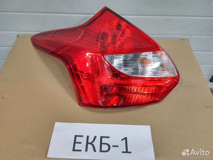 Фонарь левый Ford Focus 3 2011