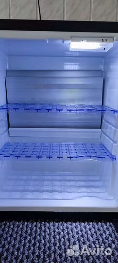 Холодильник минибар