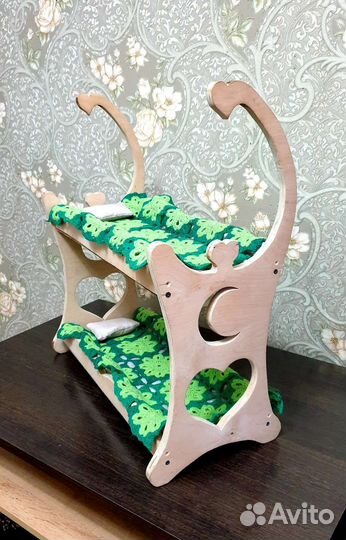 Кроватка для кукол ручной работы