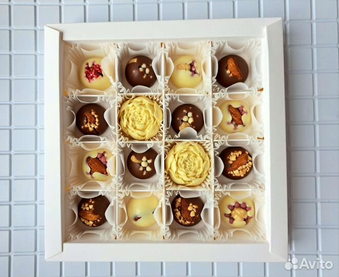 Шоколад ручной работы. Вкусный подарок