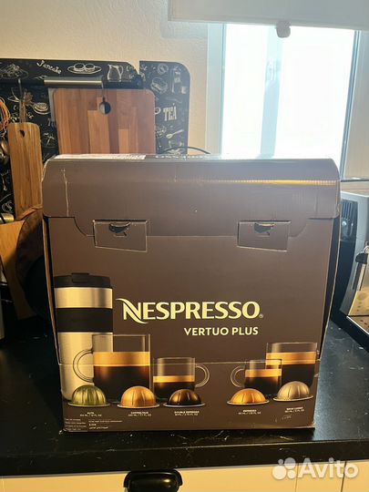Капсульная кофемашина Nespresso Vertuo Plus