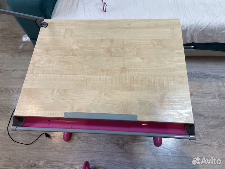 Растущая парта и стул дэми