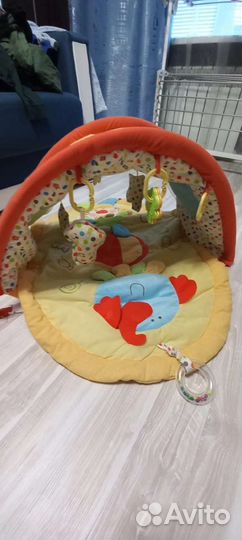 Развивающий коврик