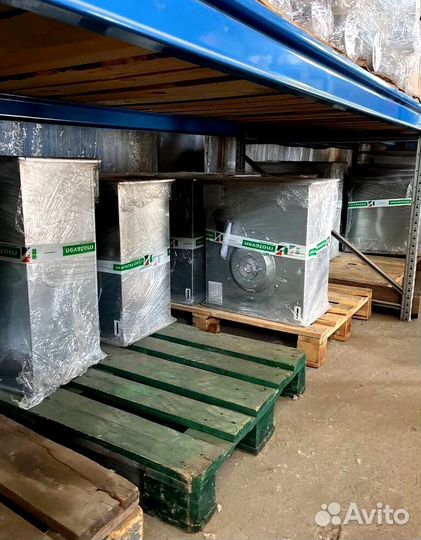 Вытяжной прямоугольный вентилятор