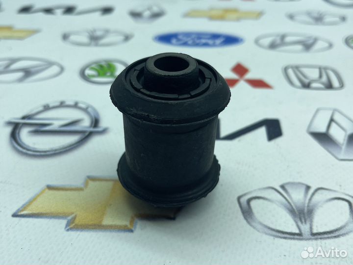 Сайлентблок рычага передний Opel Astra G/H, Zafira