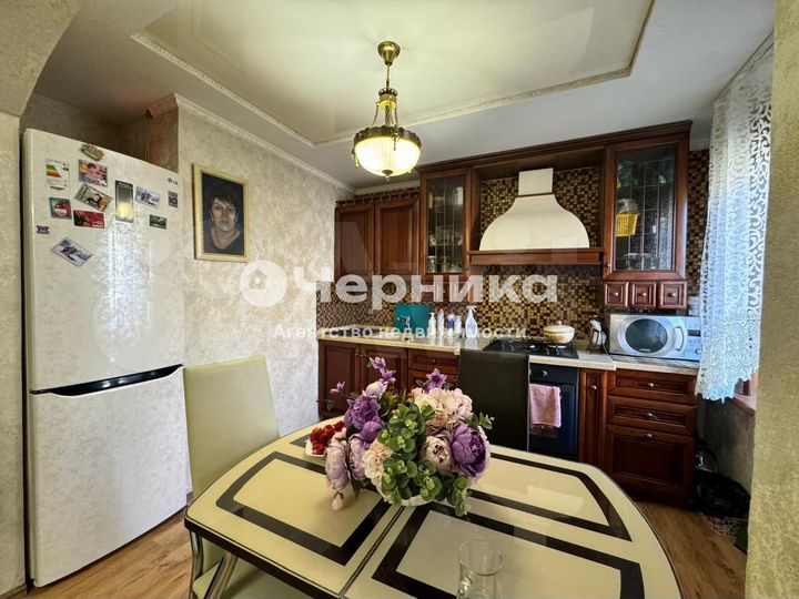 3-к. квартира, 58,4 м², 3/5 эт.