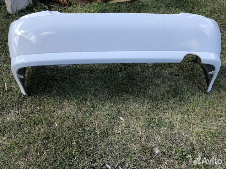 Бампер задний на toyota altezza GXE10.SXE10
