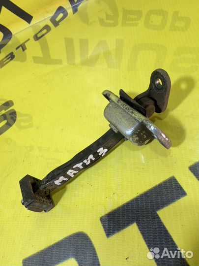 Ограничитель двери передний правый Daewoo Matiz