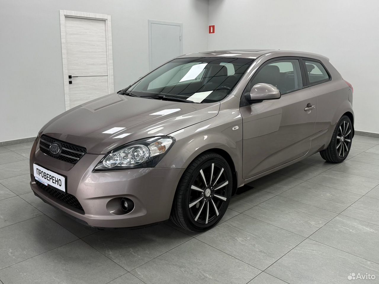 Kia Ceed 2.0 AT, 2008, 412 000 км