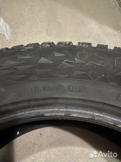 Continental IceContact 3 275/50 R20 113T