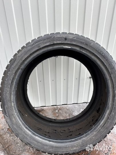 Pirelli Ice Zero 295/35 R21 107H