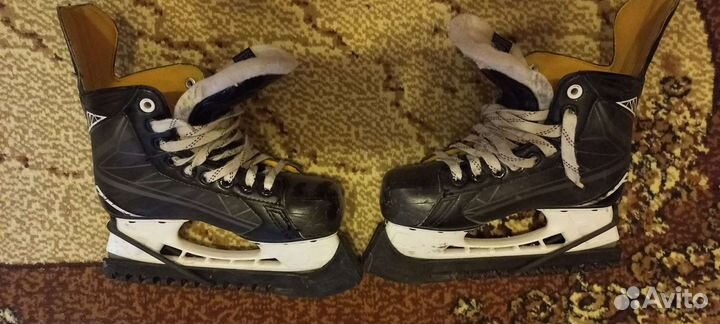 Хоккейные коньки bauer