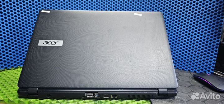 Acer es1 512