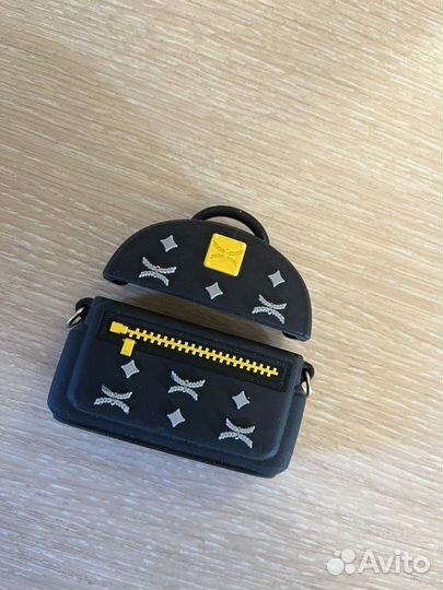 Чехол для наушников Airpods pro