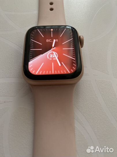 Apple watch SE (gen 1) 40mm gold