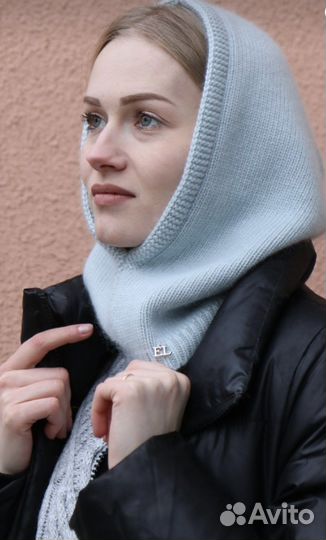 Капор женский из ангоры