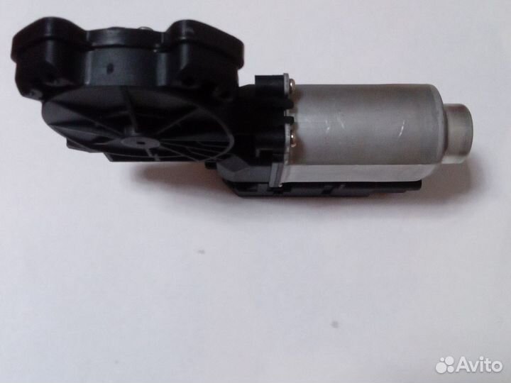 Моторчик стеклоподъемника Renault megane 2