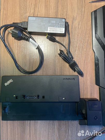Док станция ThinkPad Ultra Dock - Type 40A2