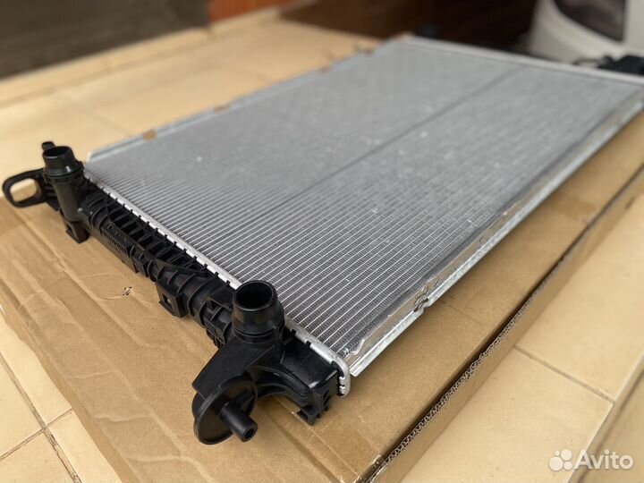 Радиатор основной Nissens 606573